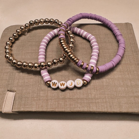 WWJD Clay Christian Jewelery Jesus Bracelet Stack in Purple Heishi Style - Picture 2 of 5